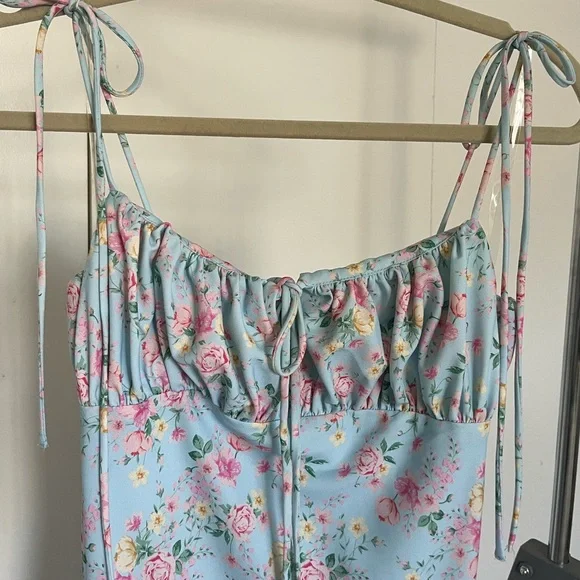 House of CB Raphael Flower Dress- Small - Picture 9 of 11